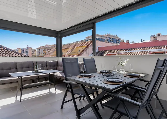 Penthouse In By Costarentals - Ref 215