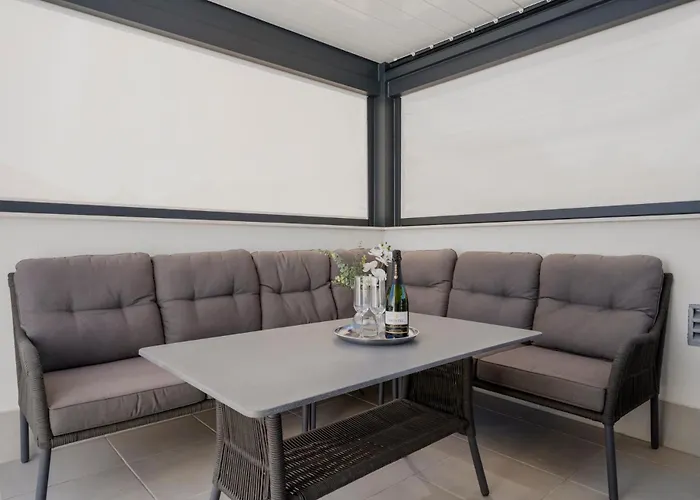 Penthouse In By Costarentals - Ref 215 Апартаменты *