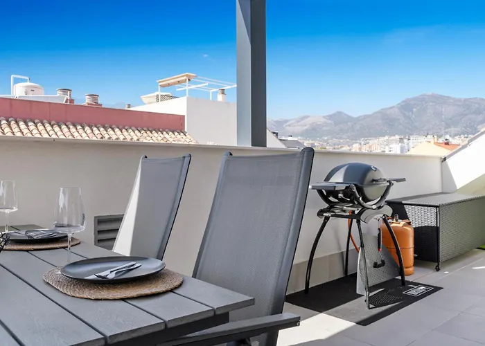 Penthouse In By Costarentals - Ref 215