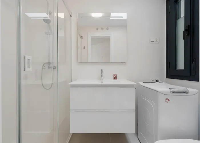 Penthouse In By Costarentals - Ref 215 *